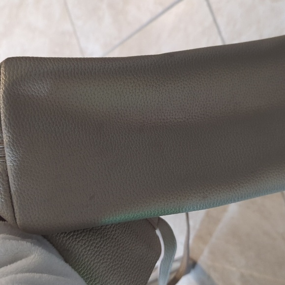 Large Vegan leather Tote For Pam Only - Picture 8 of 9